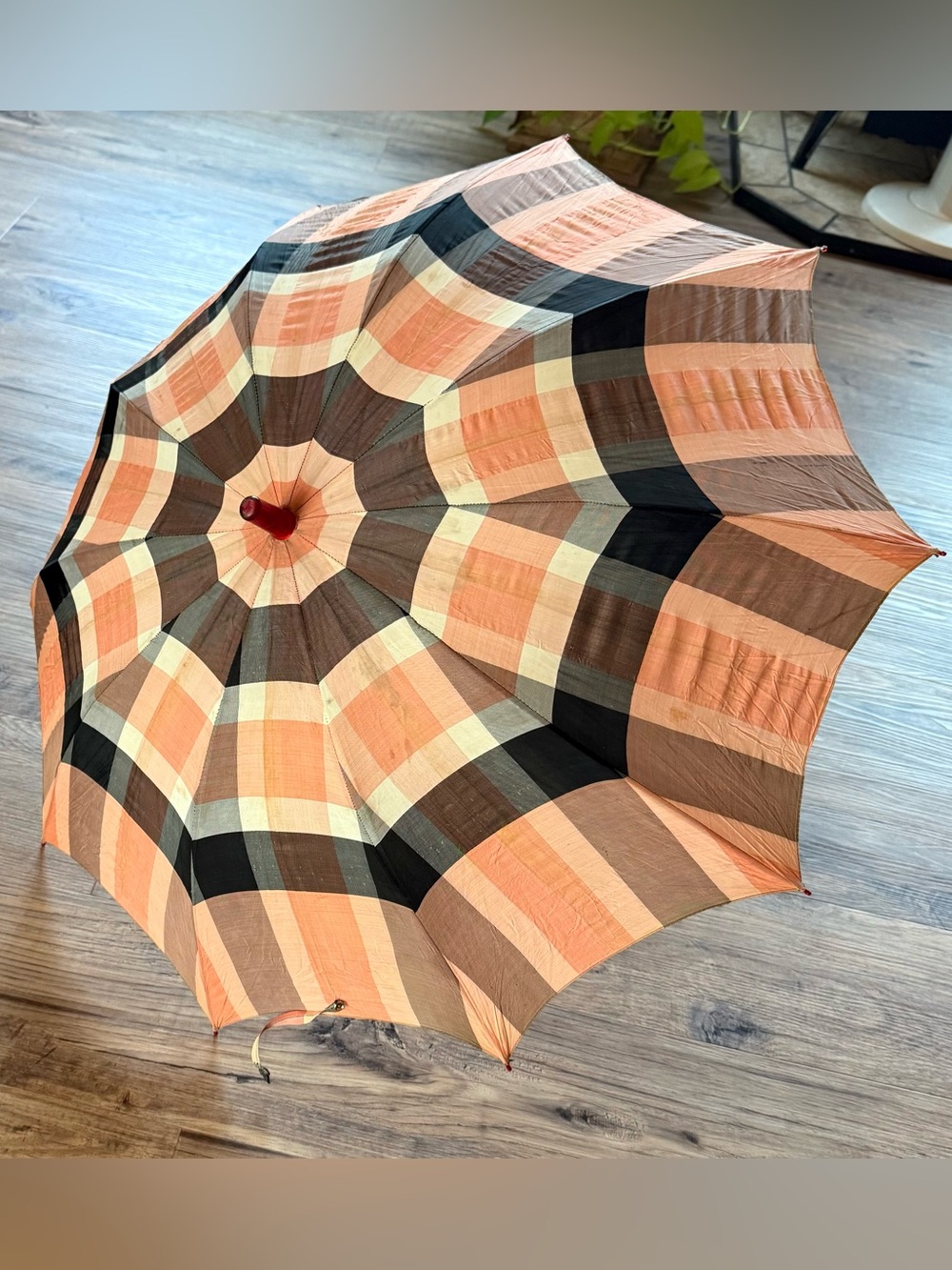 Retro Classic Umbrella Plaid Peach and Brown Decorative Umbrella